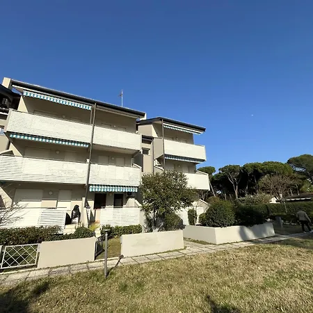 Lignano Riviera With Private Garden * لينانو سابيادورو